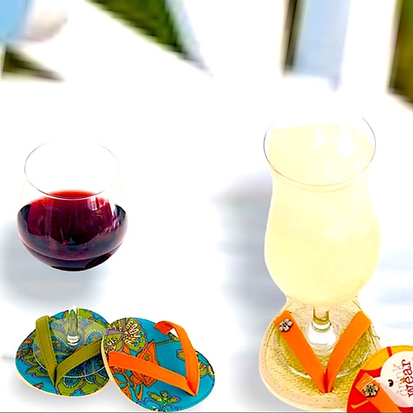 NWT 4 Pc Flip Flop Rattan Cotton Vibrant Floral Made in CA Coaster Set - Picture 4 of 9